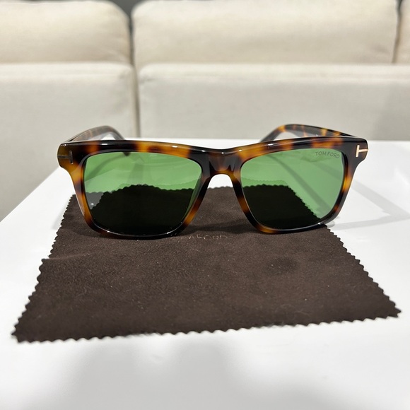 Tom Ford 0906 Buckley Havana Sunglasses - Picture 5 of 9